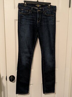 Lucky Brand low rise Charlie Skinny jeans size 8/29